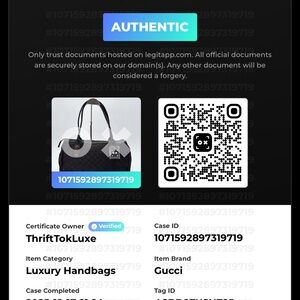 Gucci Black and Green Signature Bag